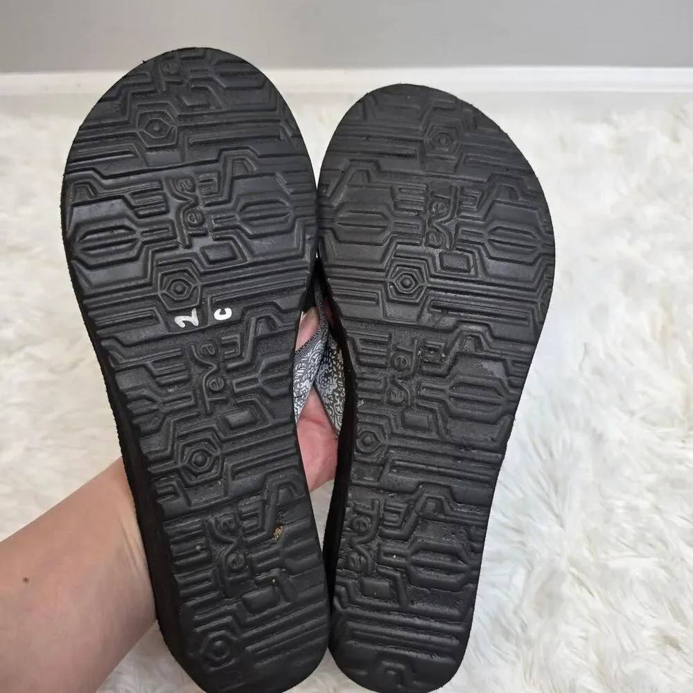 Teva sandals gray
